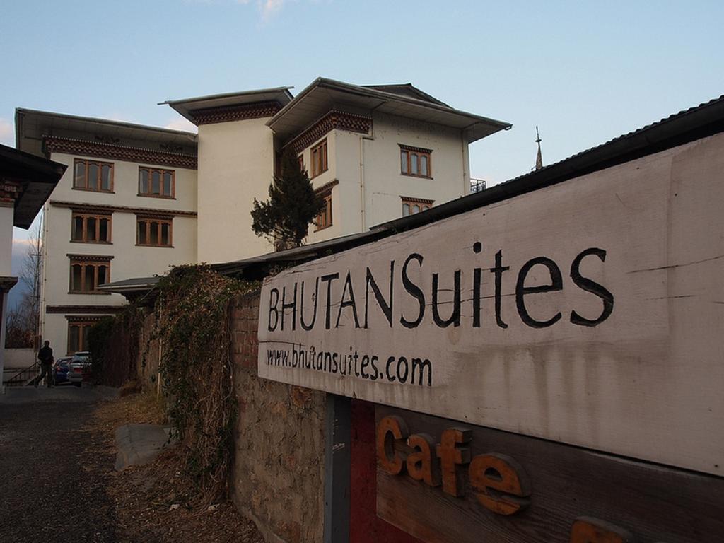 Bhutan Suites Тхимпху Экстерьер фото